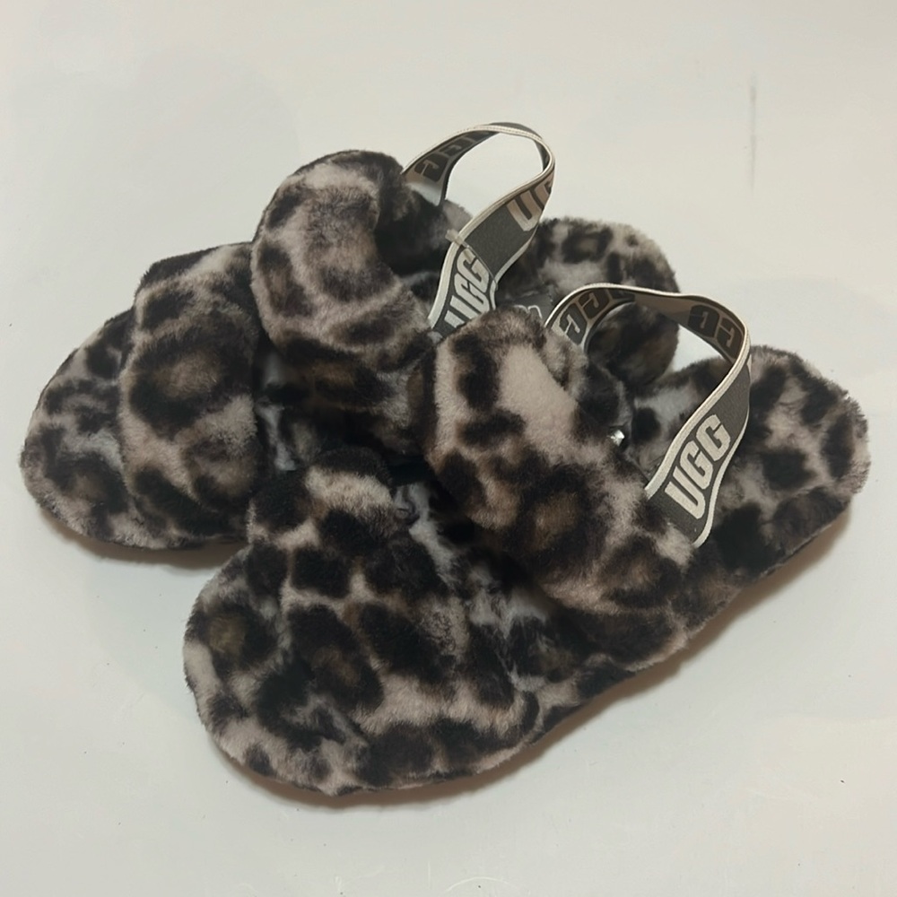 Ugg Slipper